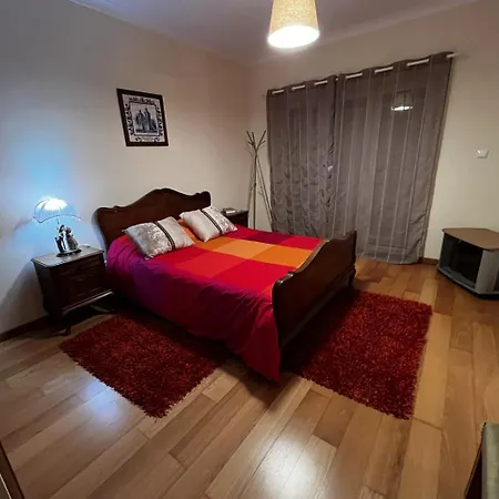 Деревянный коттедж Casa Do Eiro