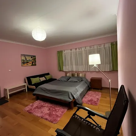 Деревянный коттедж Casa Do Eiro Резенде