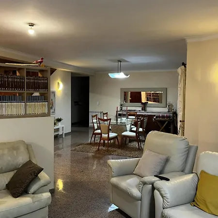 Casa Do Eiro 롯지 레센데