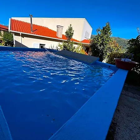 Alojamento de Turismo Selvagem Casa Do Eirô Resende