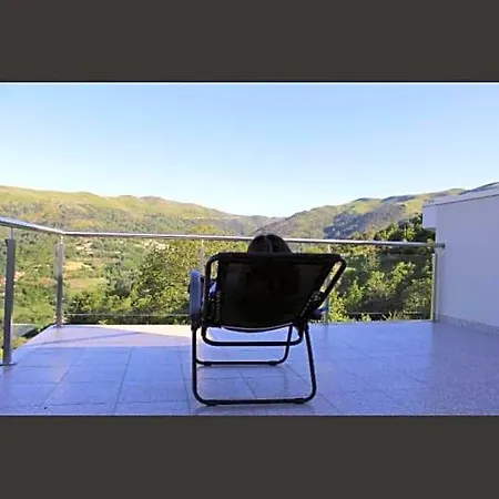 Alojamento de Turismo Selvagem Casa Do Eirô *