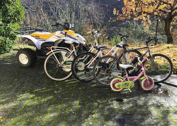 بيت خشبي Casa Do Eiro *