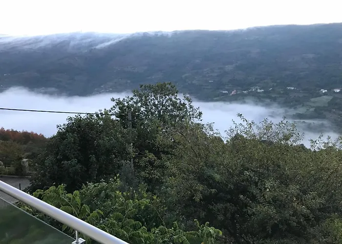 Casa Do Eiro بيت خشبي *